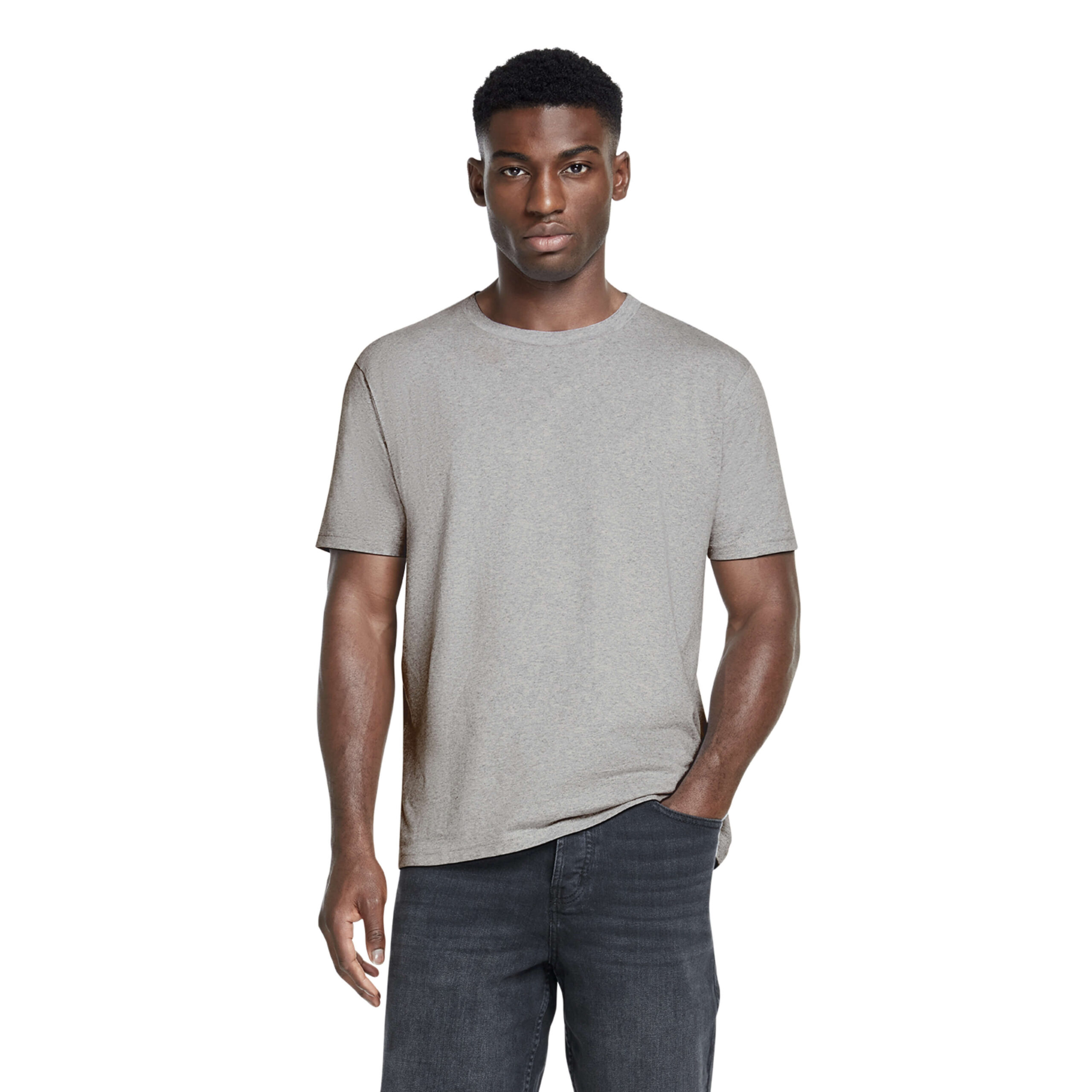 Male model wearing Men's Organic Cotton T-shirt in Light Heather Grey.
