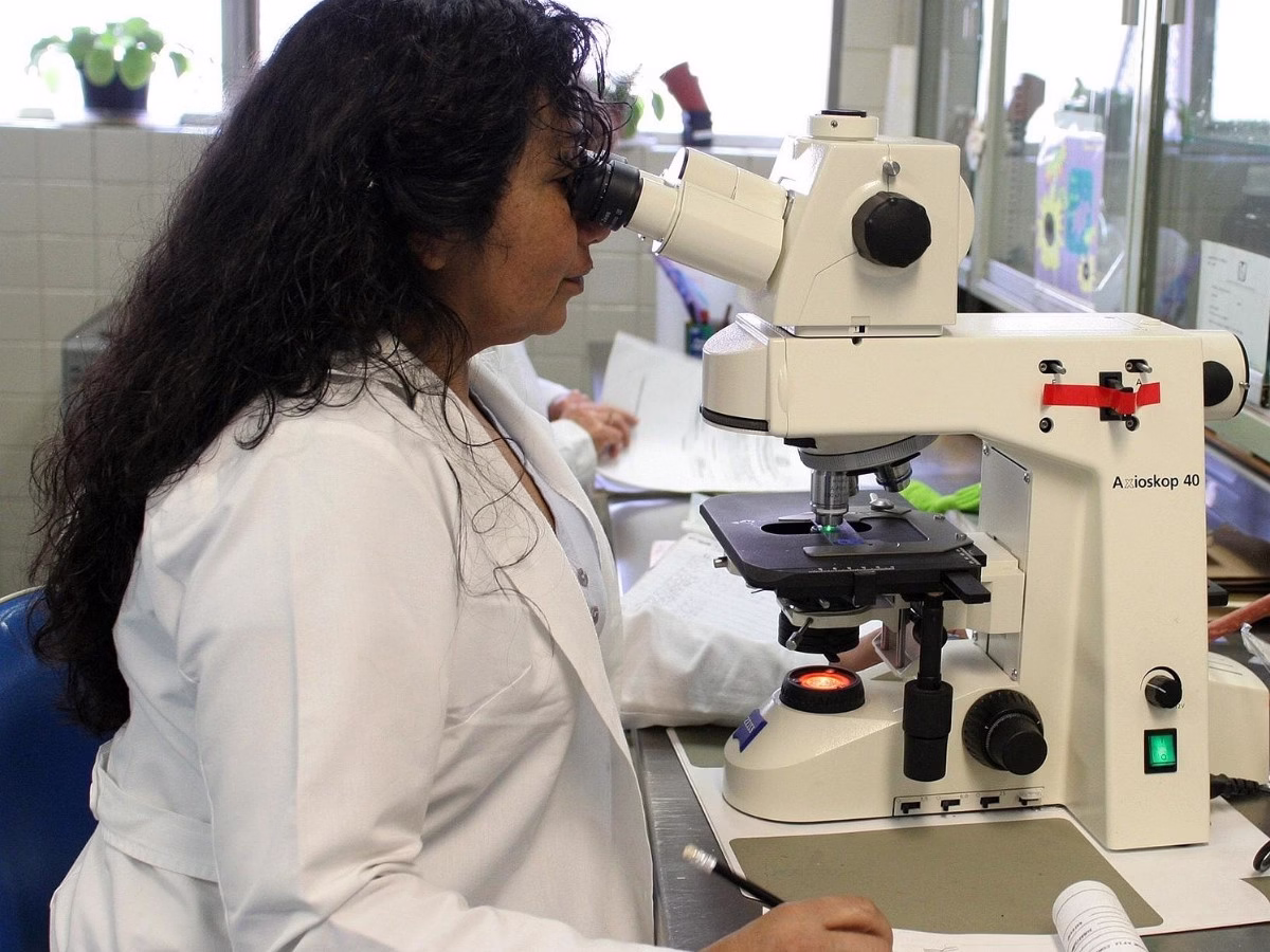 Woman Tests for Detox to Zero Certification Verification